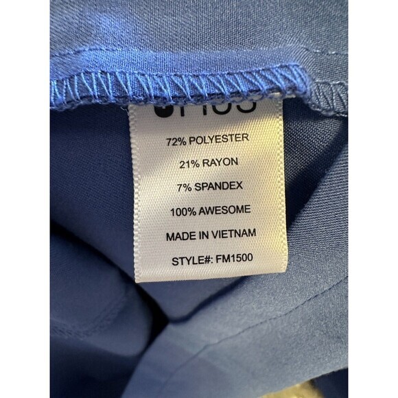 Figs Technical Collection Men’s Leon 3 Pocket Scrub Top in Medium - Picture 7 of 7